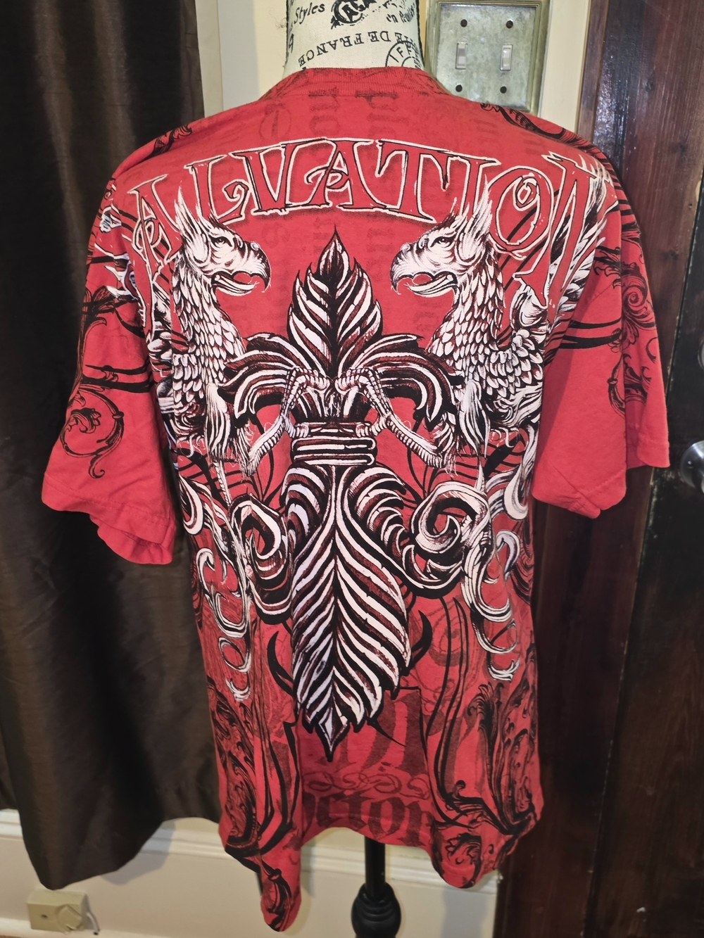 MMA Elite "Salvation" Graphic Shirt Large
